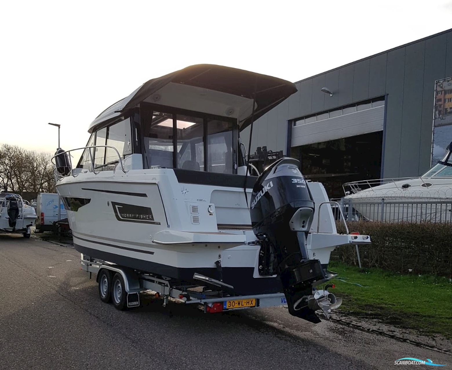 Jeanneau  Merry Fisher 895