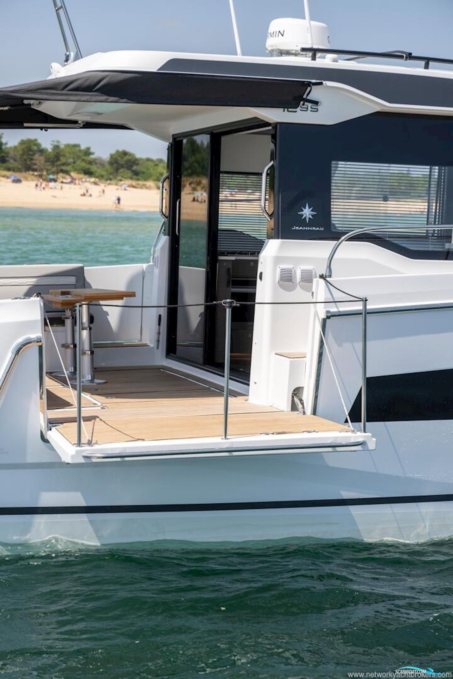 Jeanneau 1295 Coupe