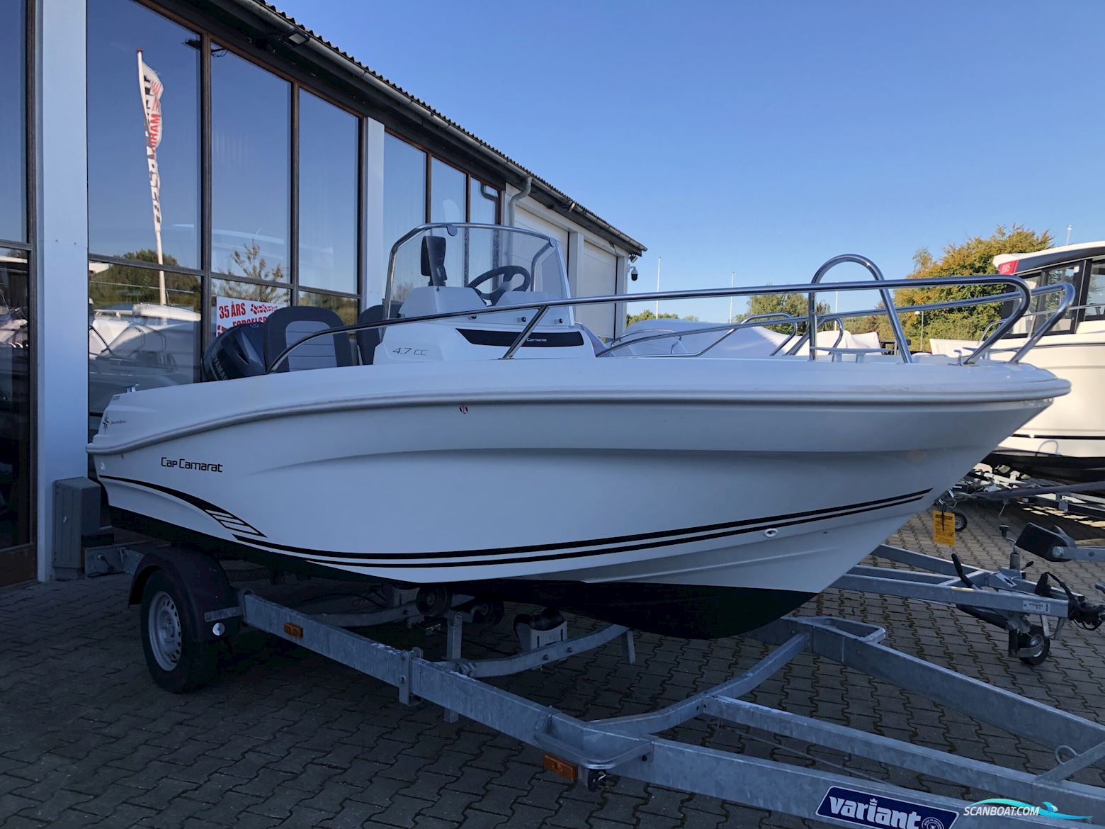 Jeanneau 4.7 CC Style