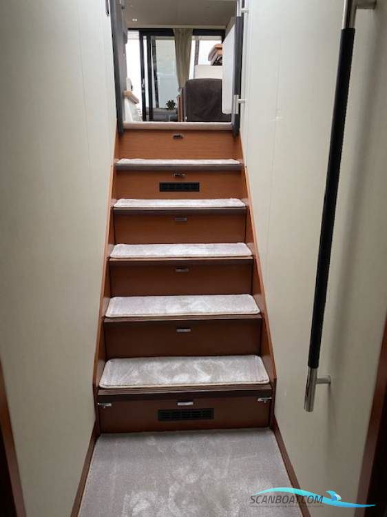 Jeanneau 550s Ixus Joystick