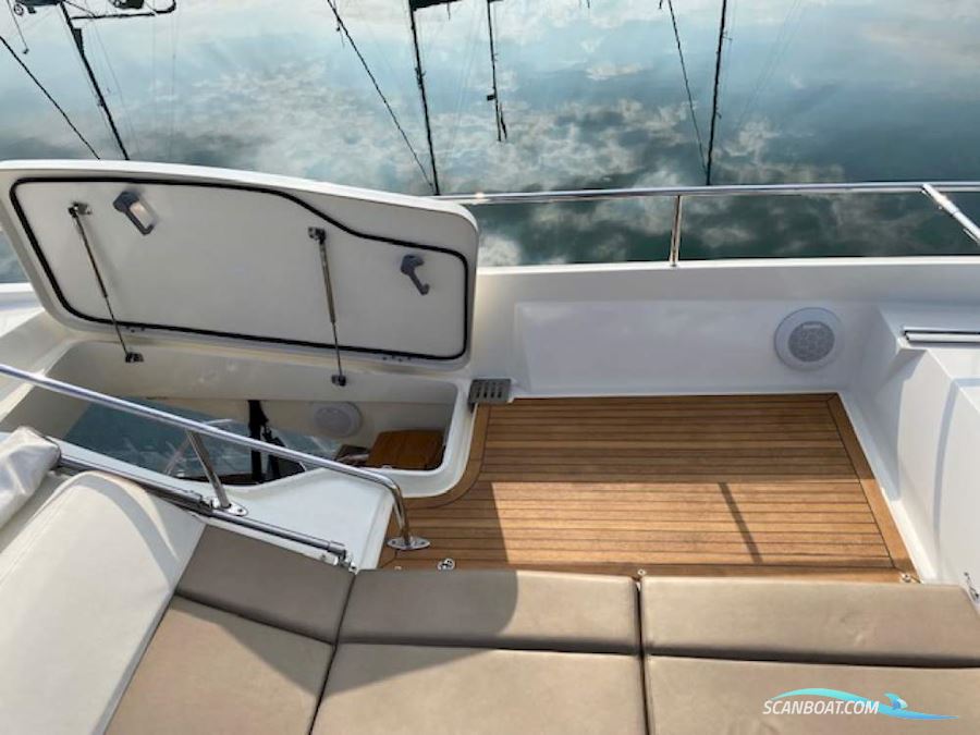 Jeanneau 550s Ixus Joystick