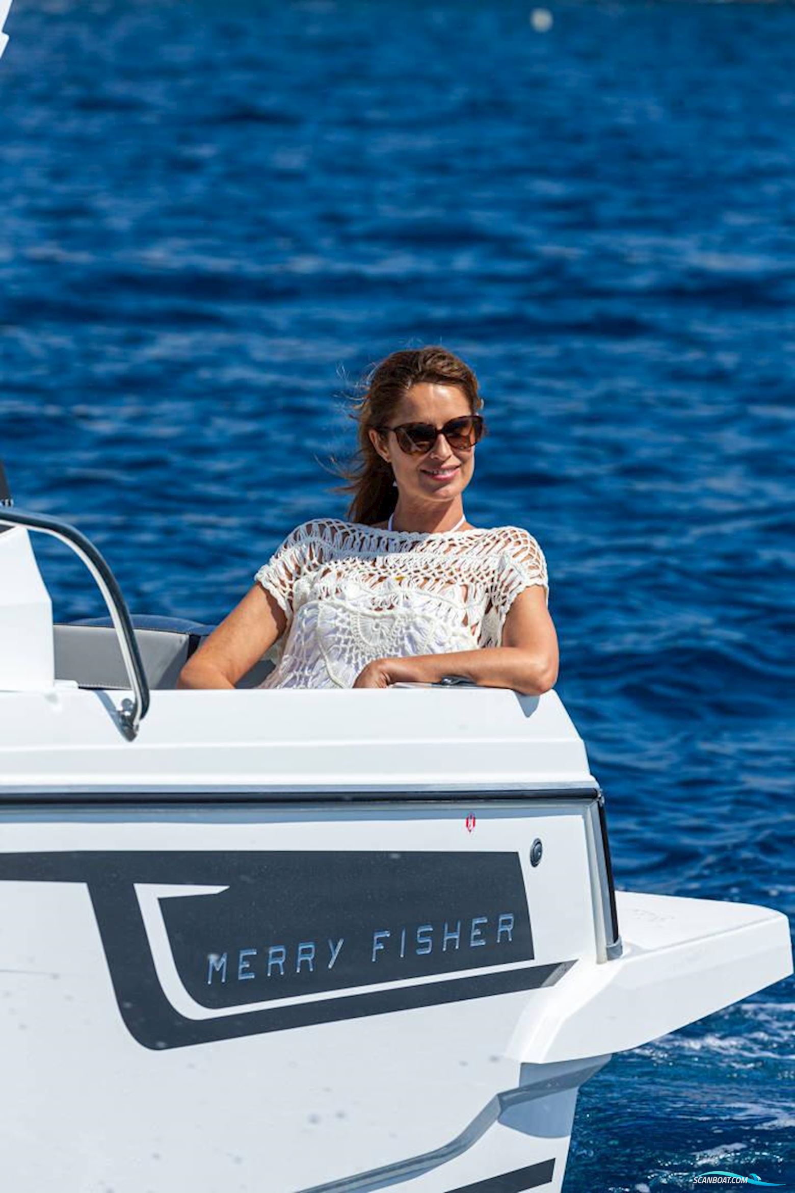 Jeanneau 605 Merry Fisher Cruiser