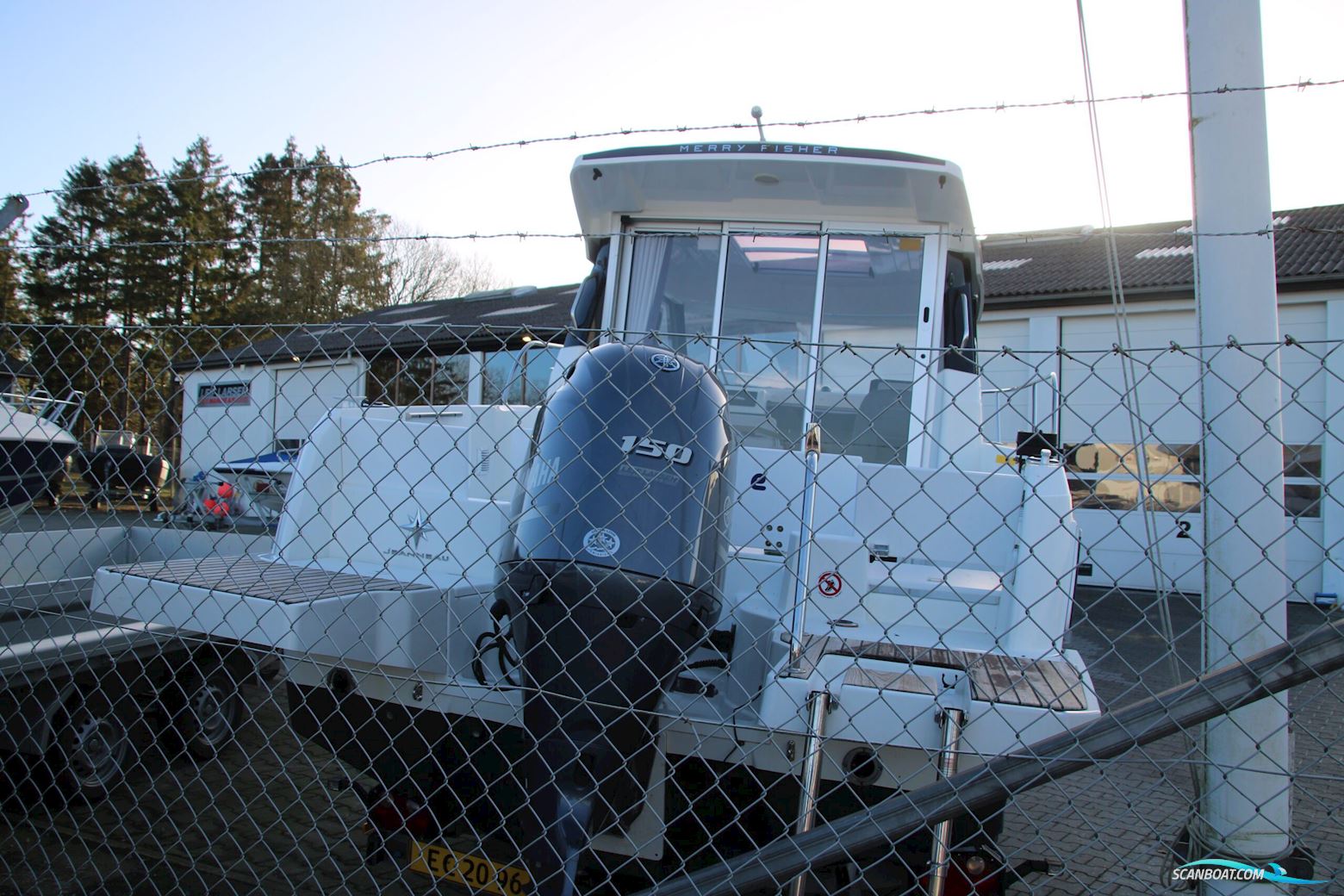 Jeanneau 695 Merry Fisher Serie2