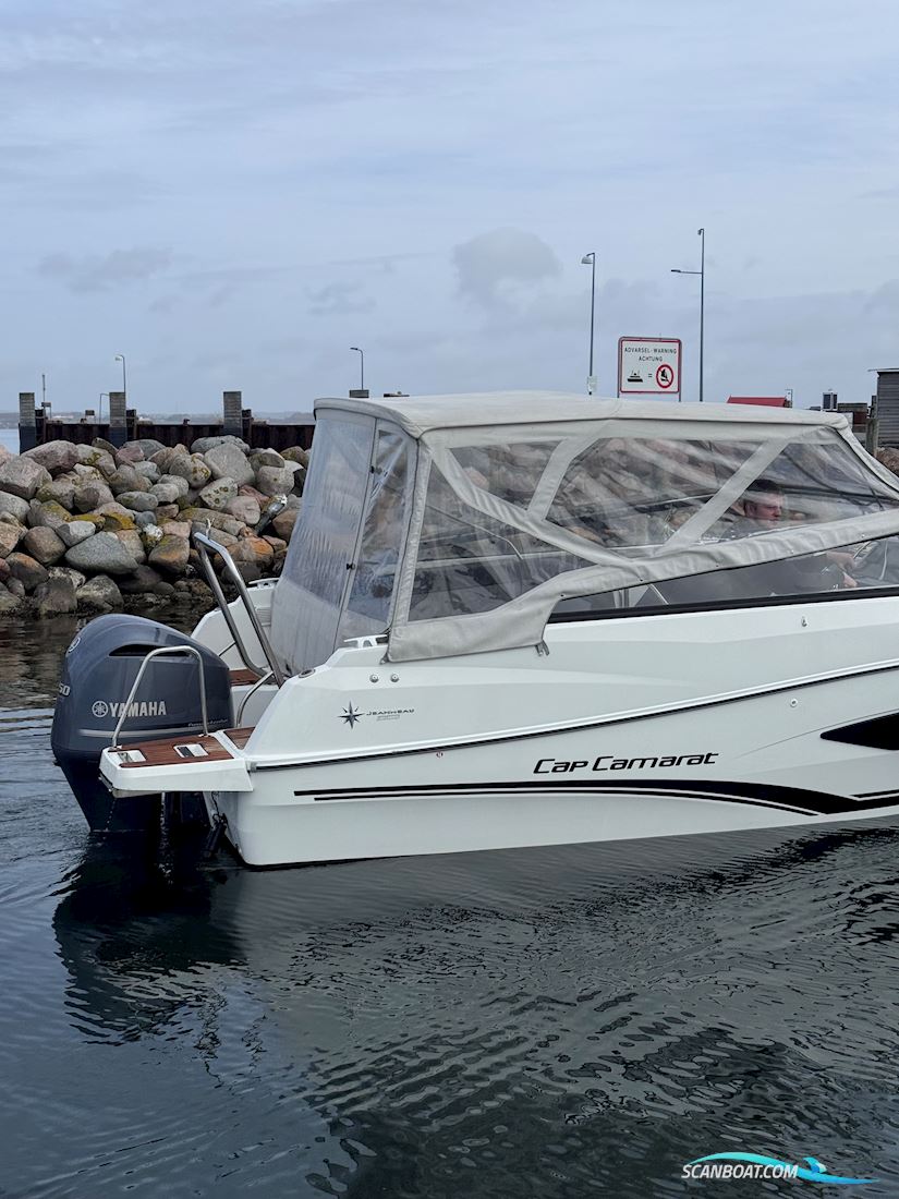 Jeanneau 7.5 DC CAP CAMARAT SERIE 2 – 2021