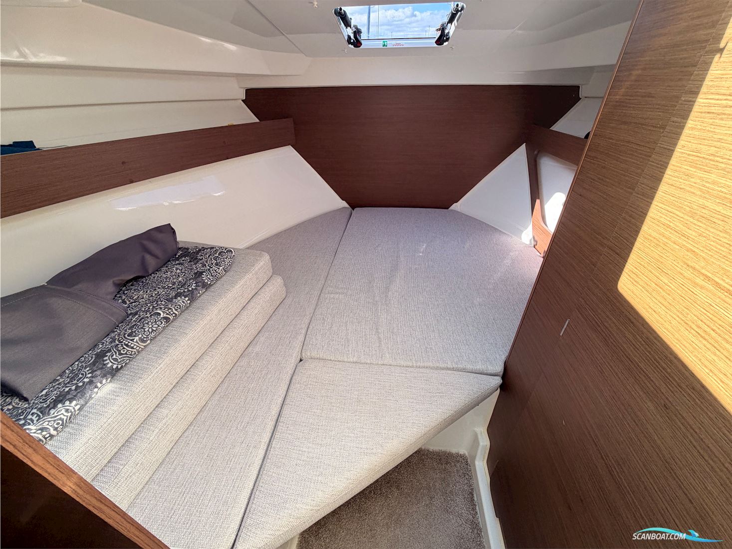 Jeanneau 795 Merry Fisher Serie 2