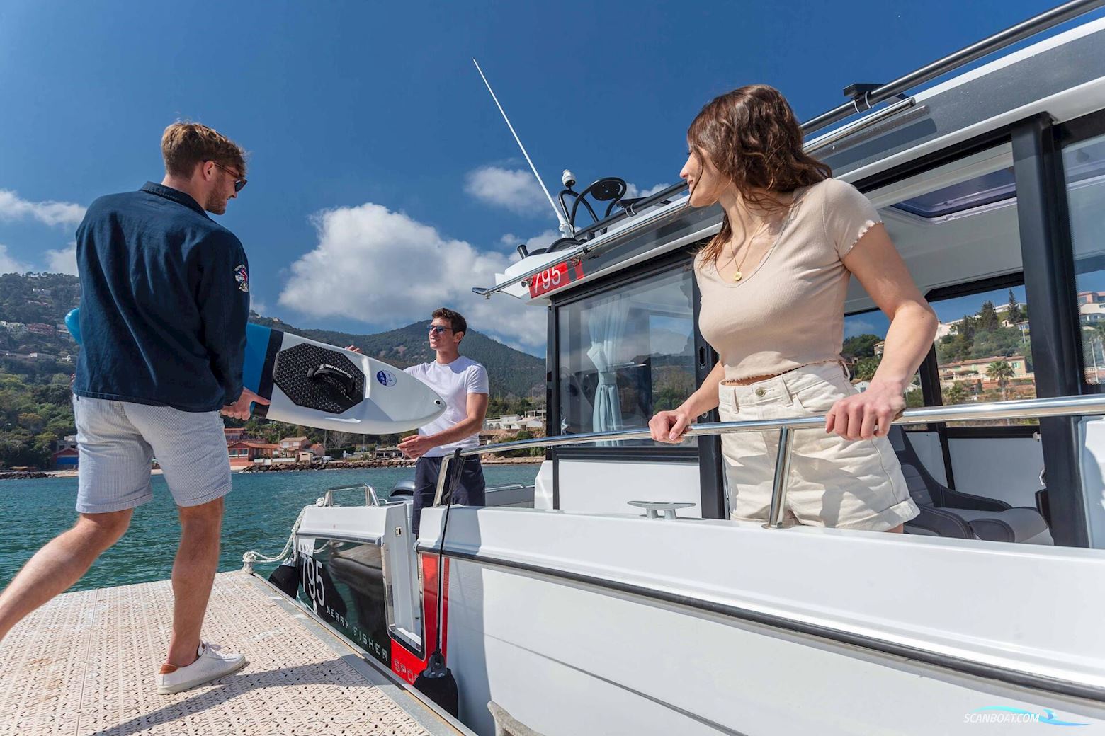 Jeanneau 795 Merry Fisher Sport Serie2