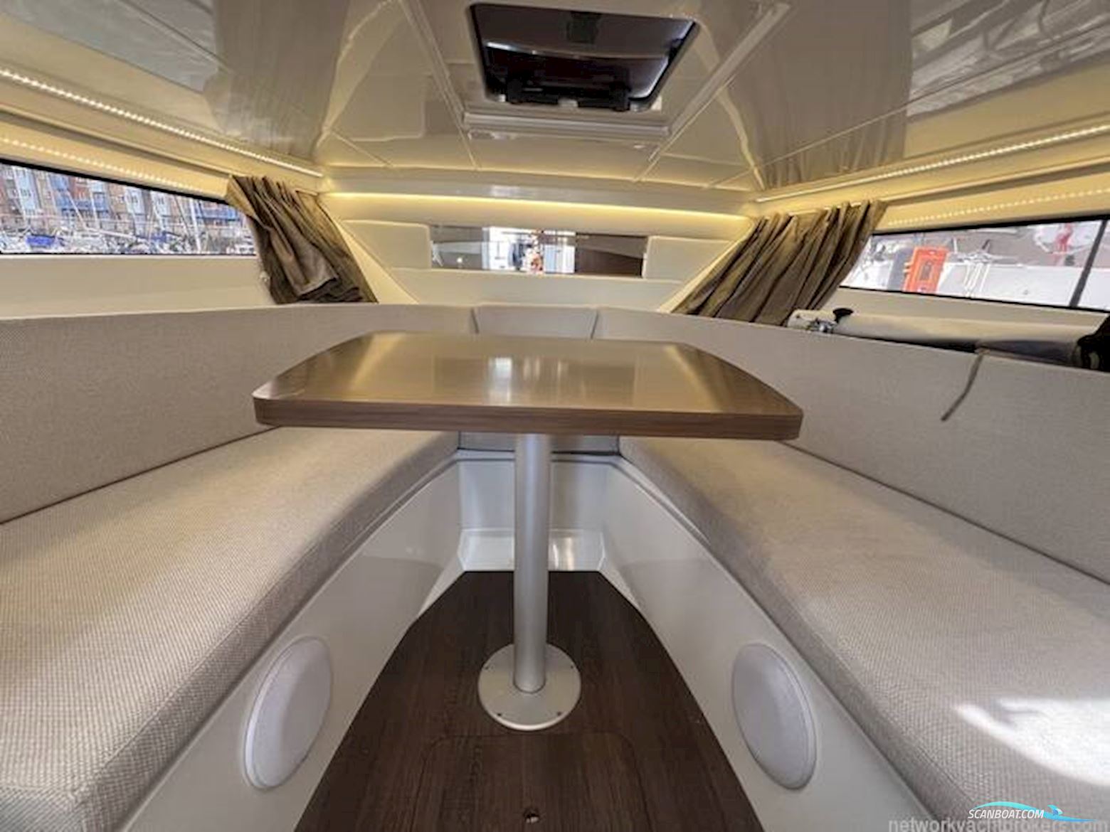 Jeanneau 9.0WA Cap Camarat