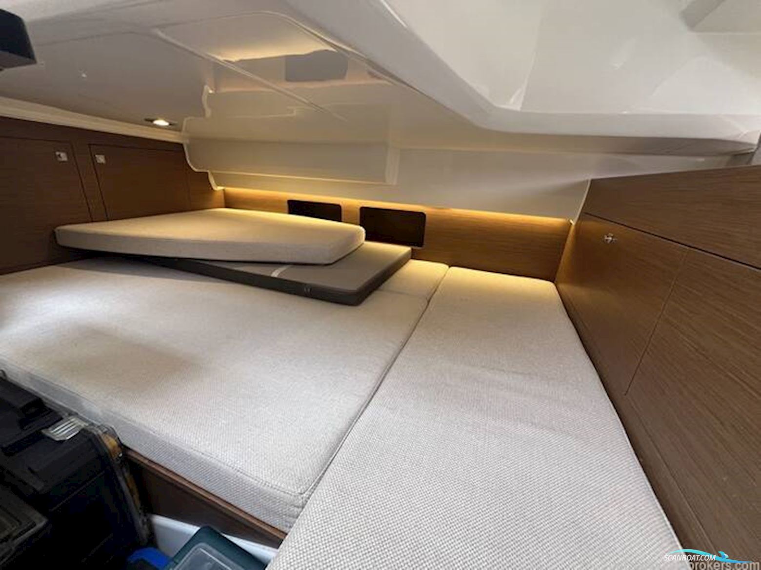 Jeanneau 9.0WA Cap Camarat