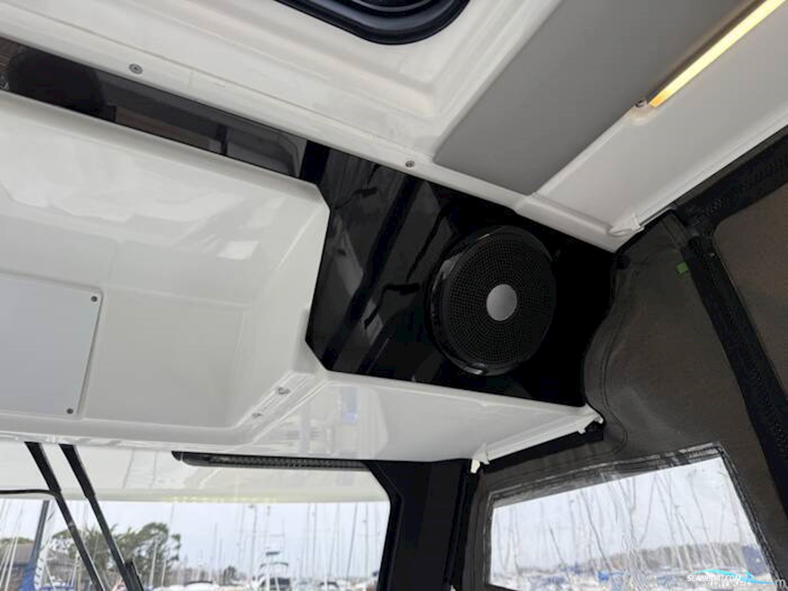 Jeanneau Cap Camarat 10.5 CC