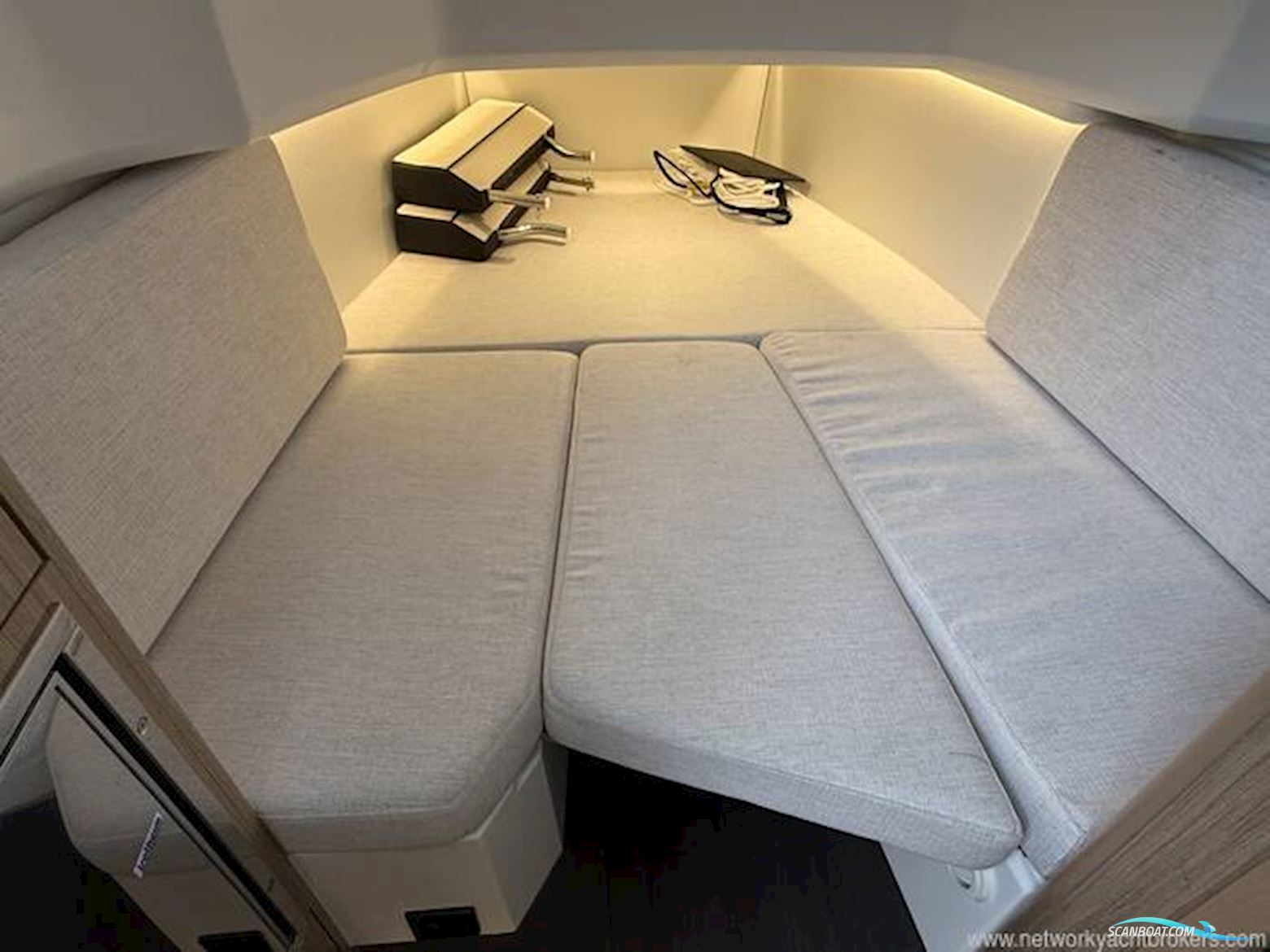 Jeanneau Cap Camarat 10.5 CC