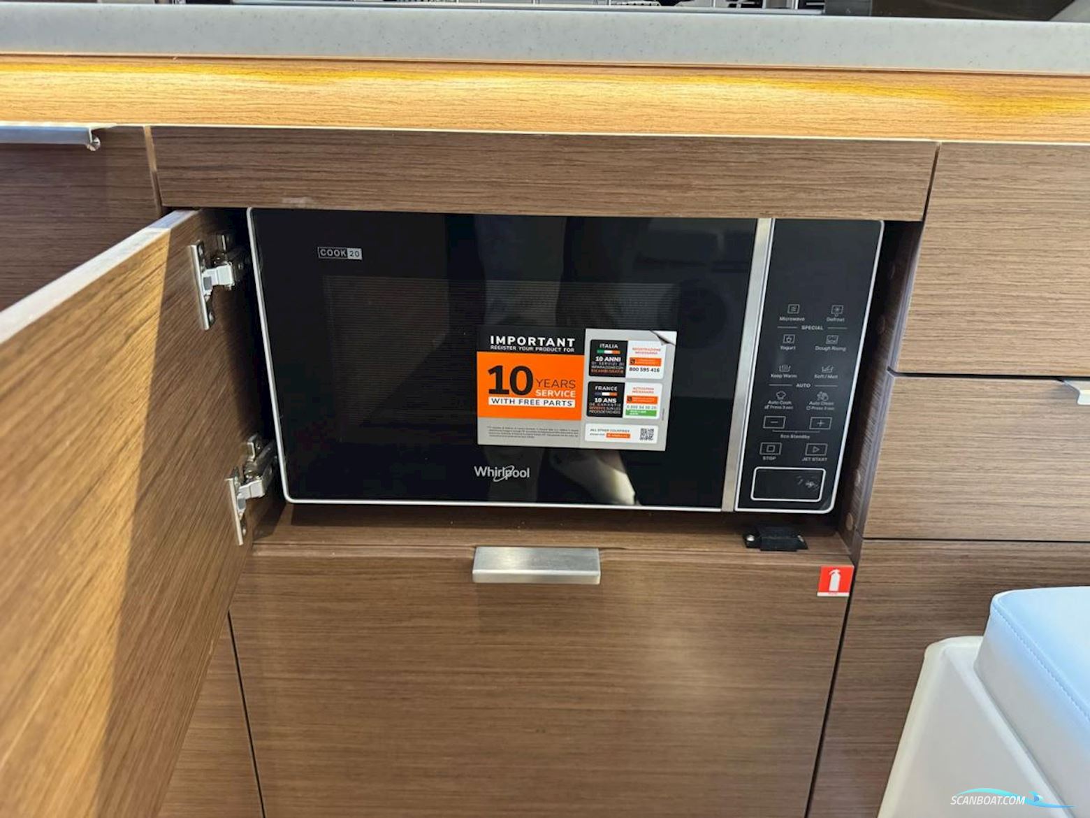 Jeanneau Cap Camarat 10.5 WA S2 op voorraad