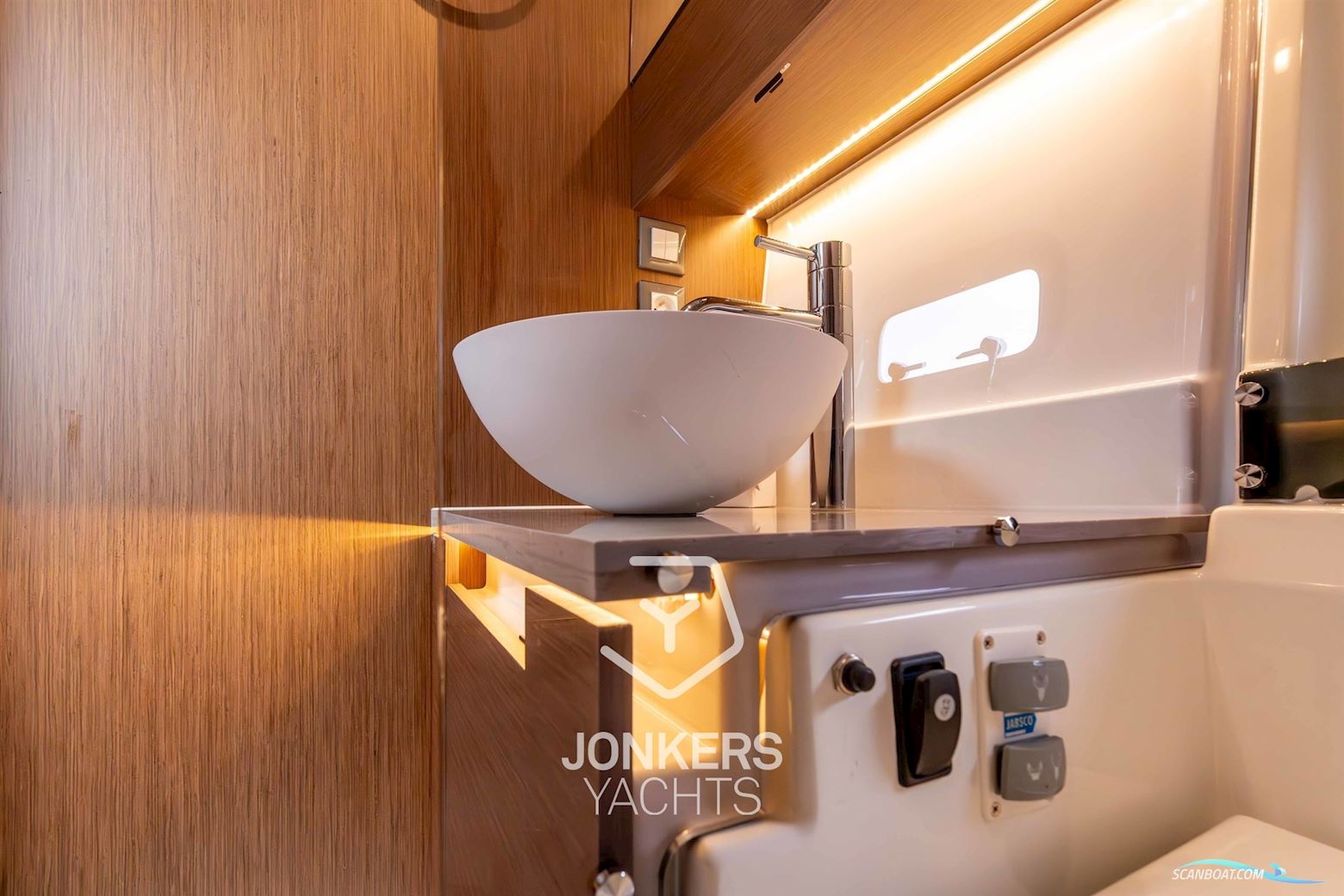 Jeanneau Cap Camarat 10.5 WA S2