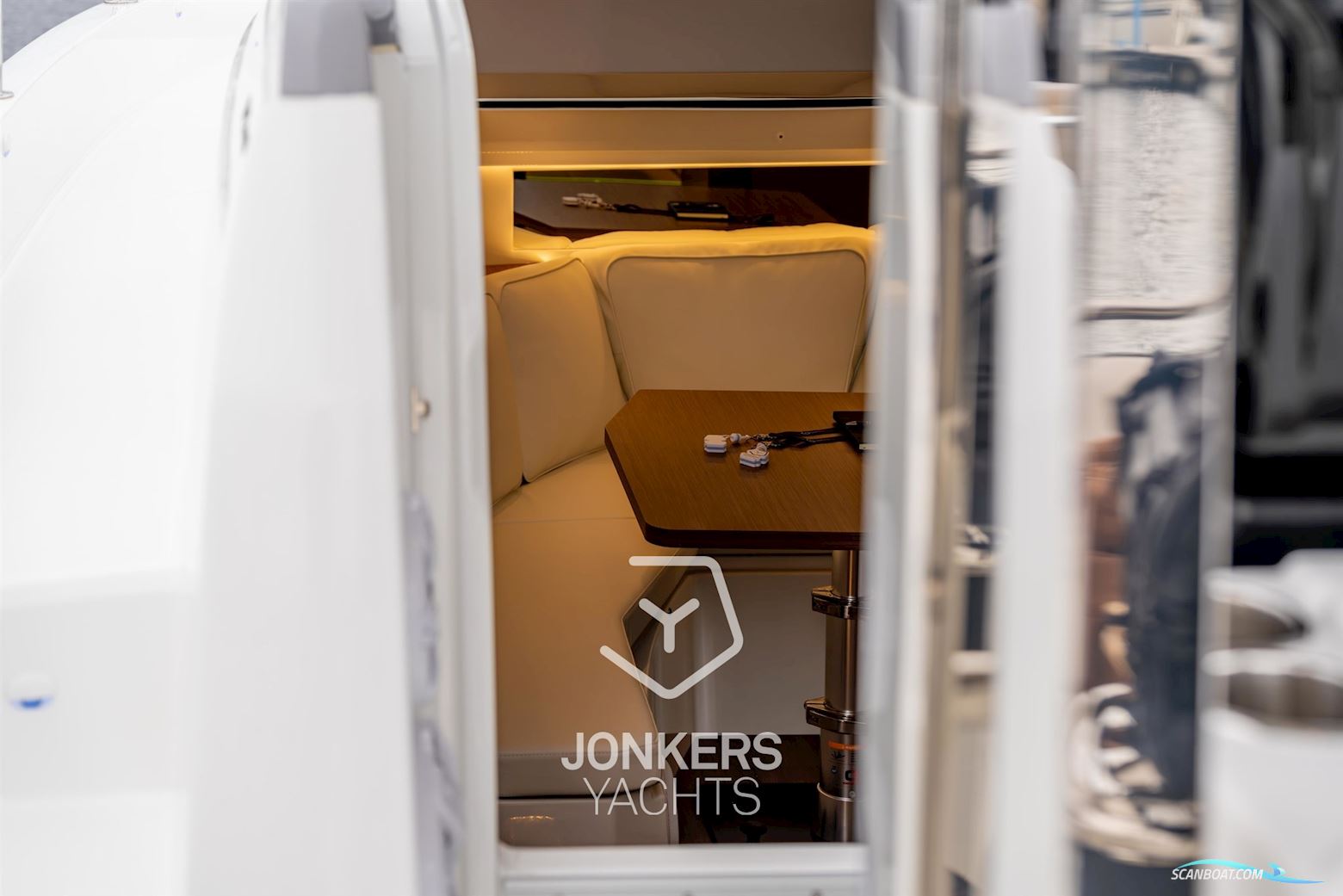 Jeanneau Cap Camarat 10.5 WA S2