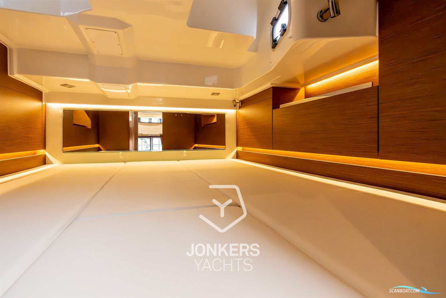 Jeanneau Cap Camarat 10.5 WA S2