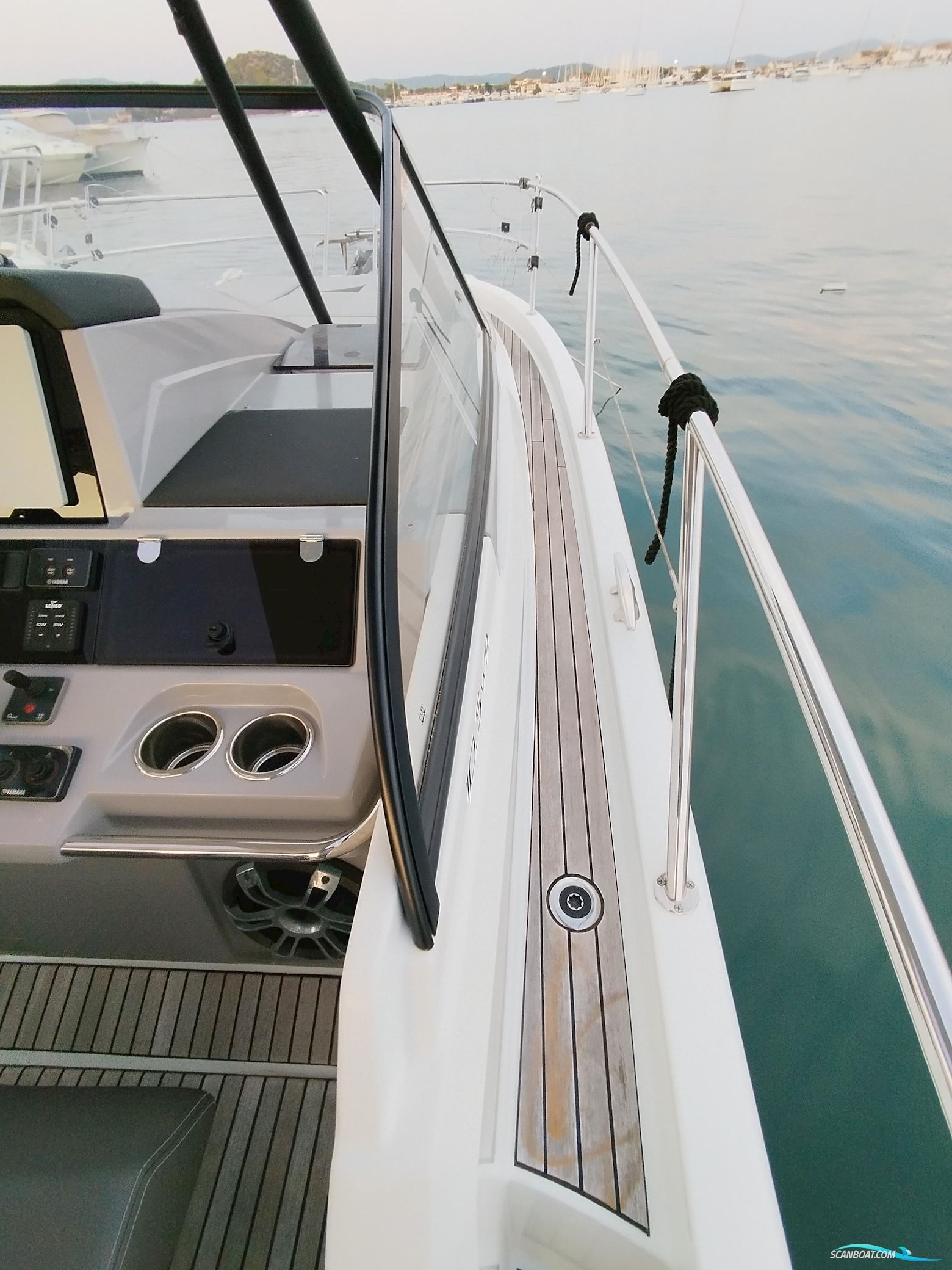 Jeanneau Cap Camarat 10.5 WA