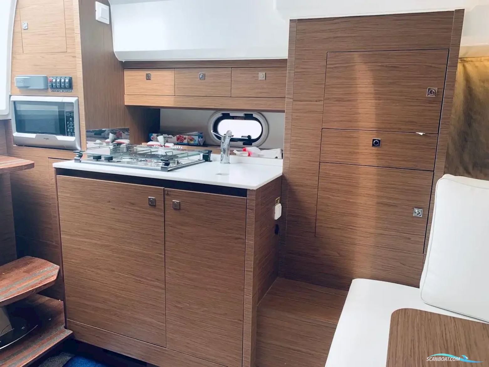 Jeanneau Cap Camarat 10.5 WA