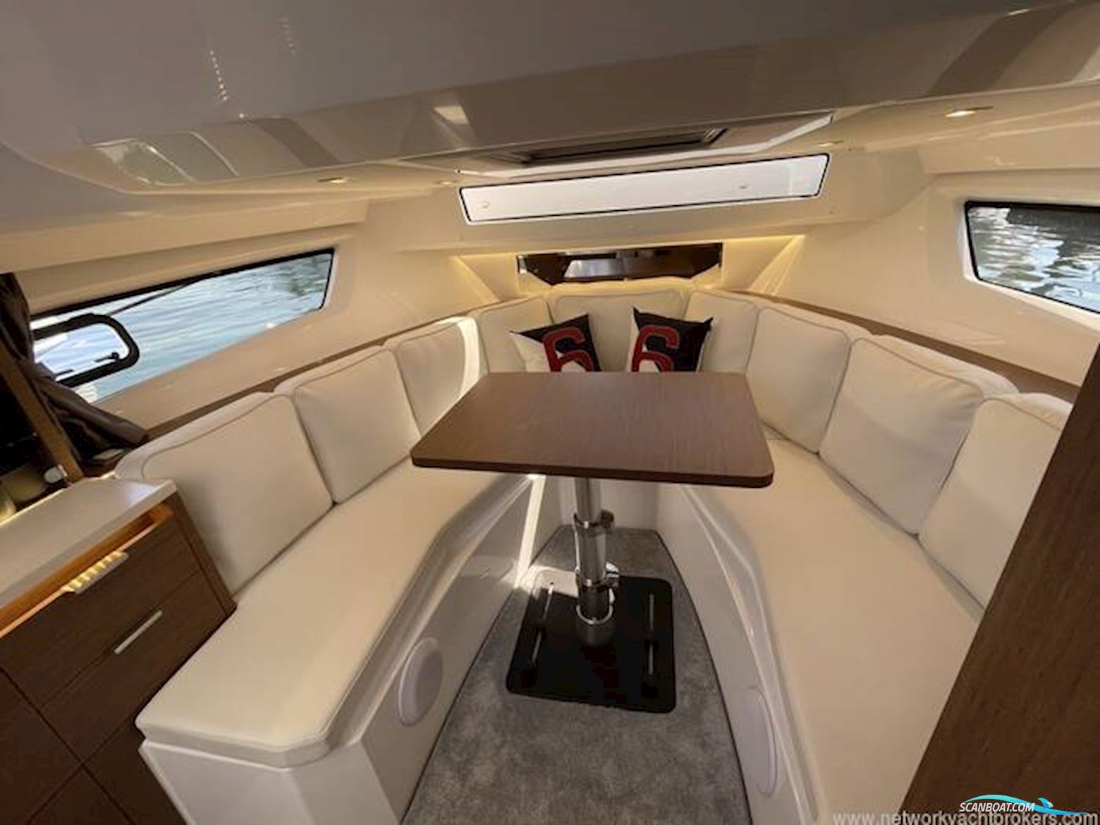 Jeanneau Cap Camarat 10.5WA S2