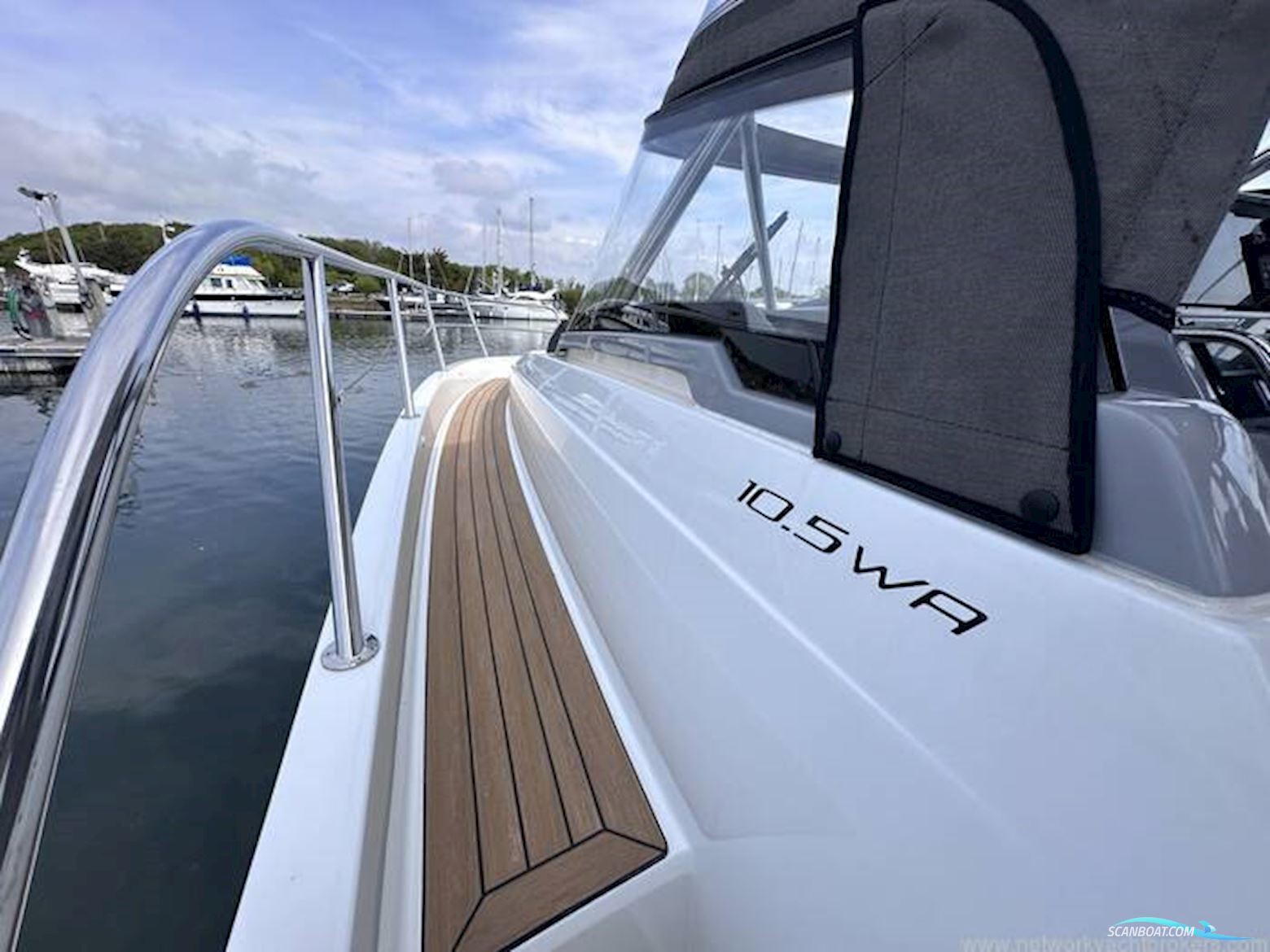 Jeanneau Cap Camarat 10.5WA S2
