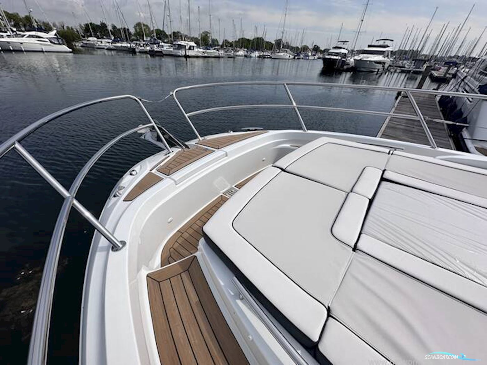 Jeanneau Cap Camarat 10.5WA S2