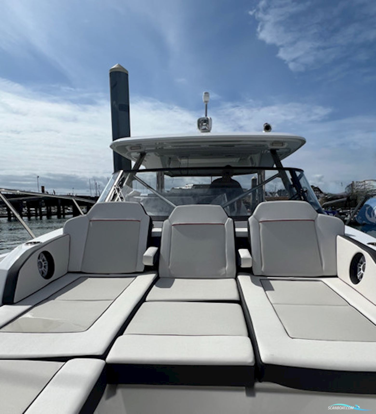 Jeanneau Cap Camarat 12.5WA-NEW VERSION