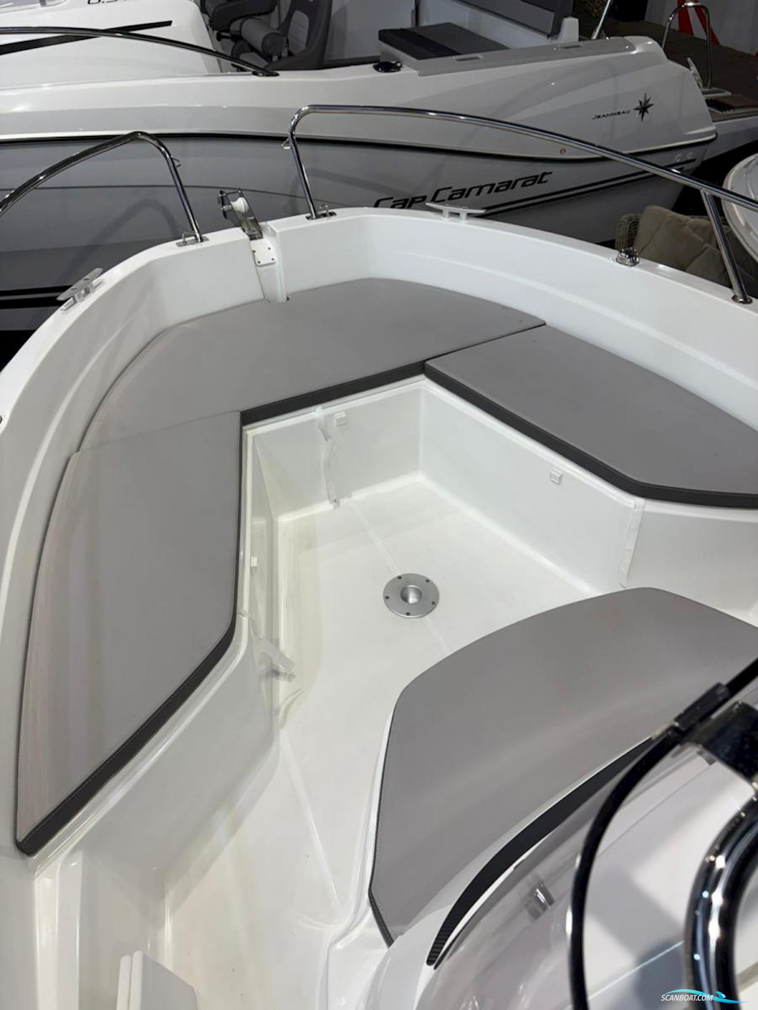 Jeanneau Cap Camarat 5.5 CC