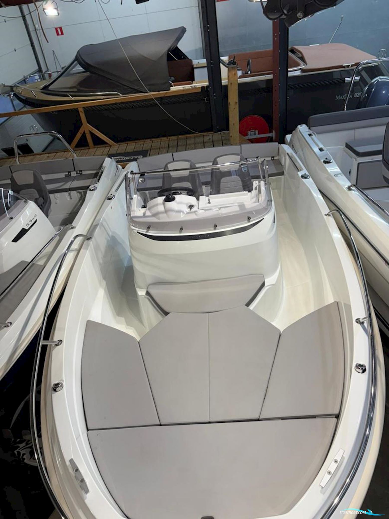 Jeanneau Cap Camarat 5.5 CC