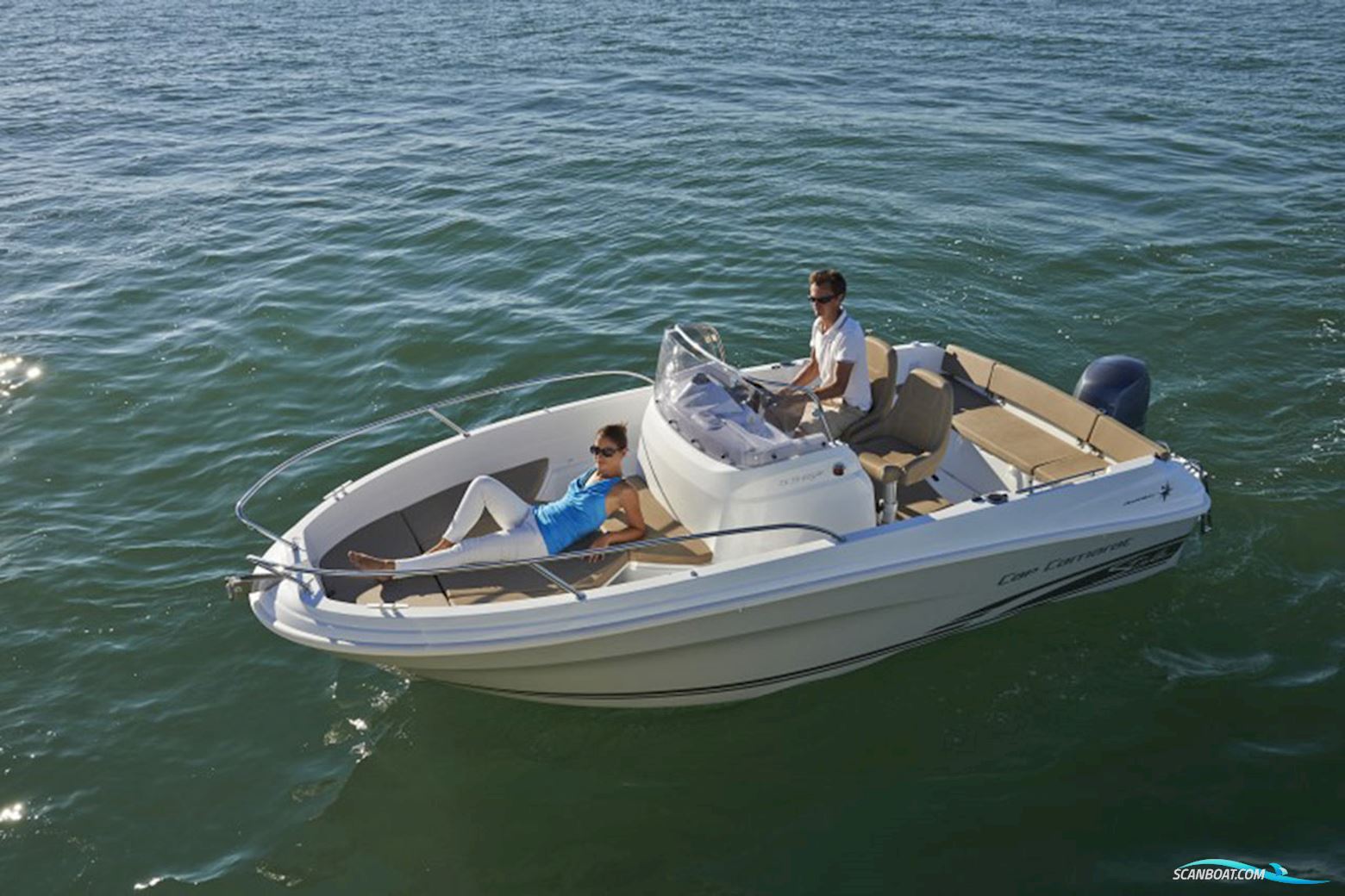 Jeanneau Cap Camarat 5.5 CC Motorbåt 2025, med Yamaha F100LB motor, Danmark
