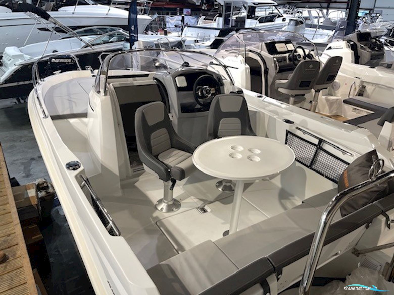 Jeanneau Cap Camarat 5.5 WA