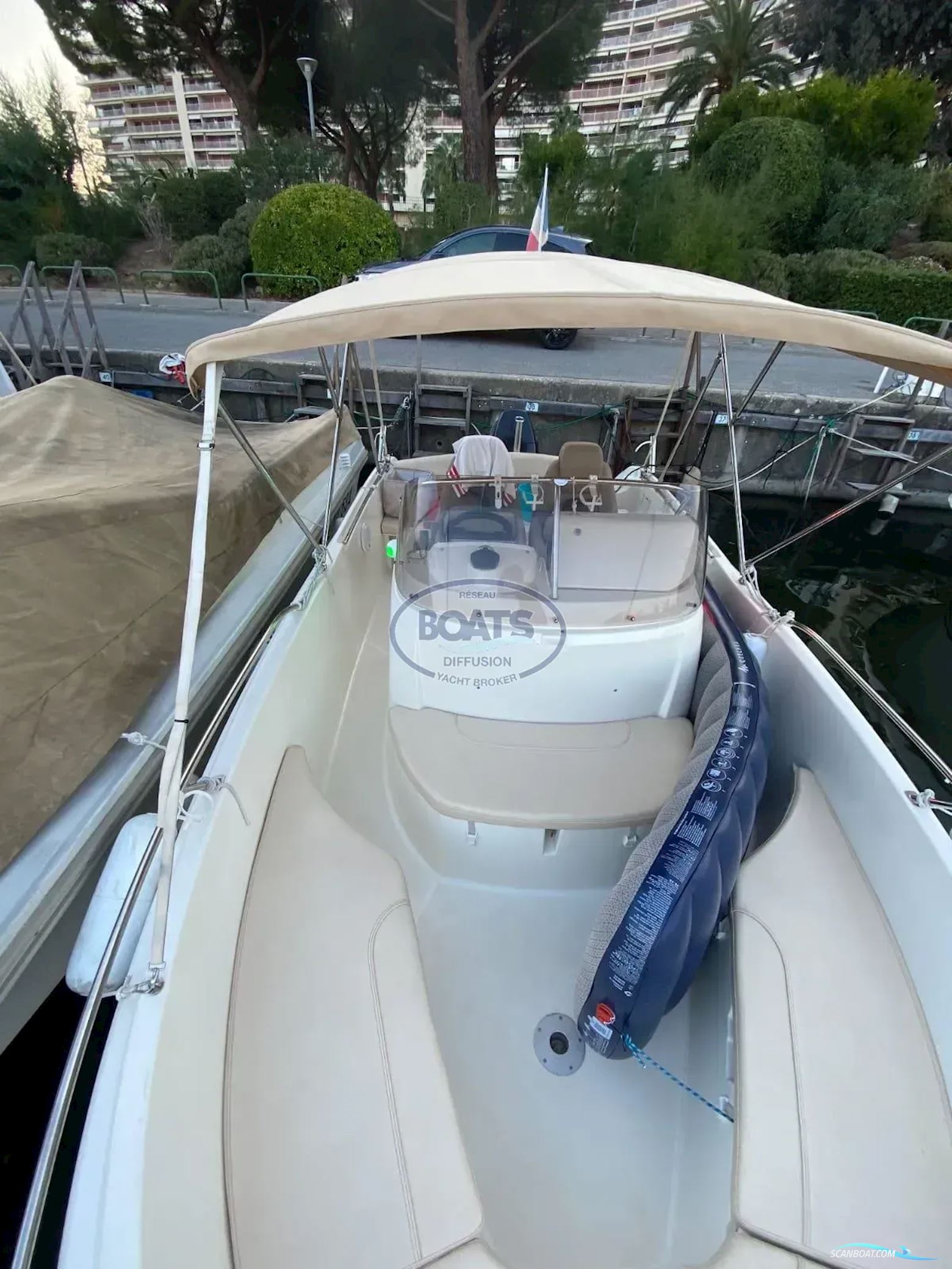 Jeanneau Cap Camarat 635