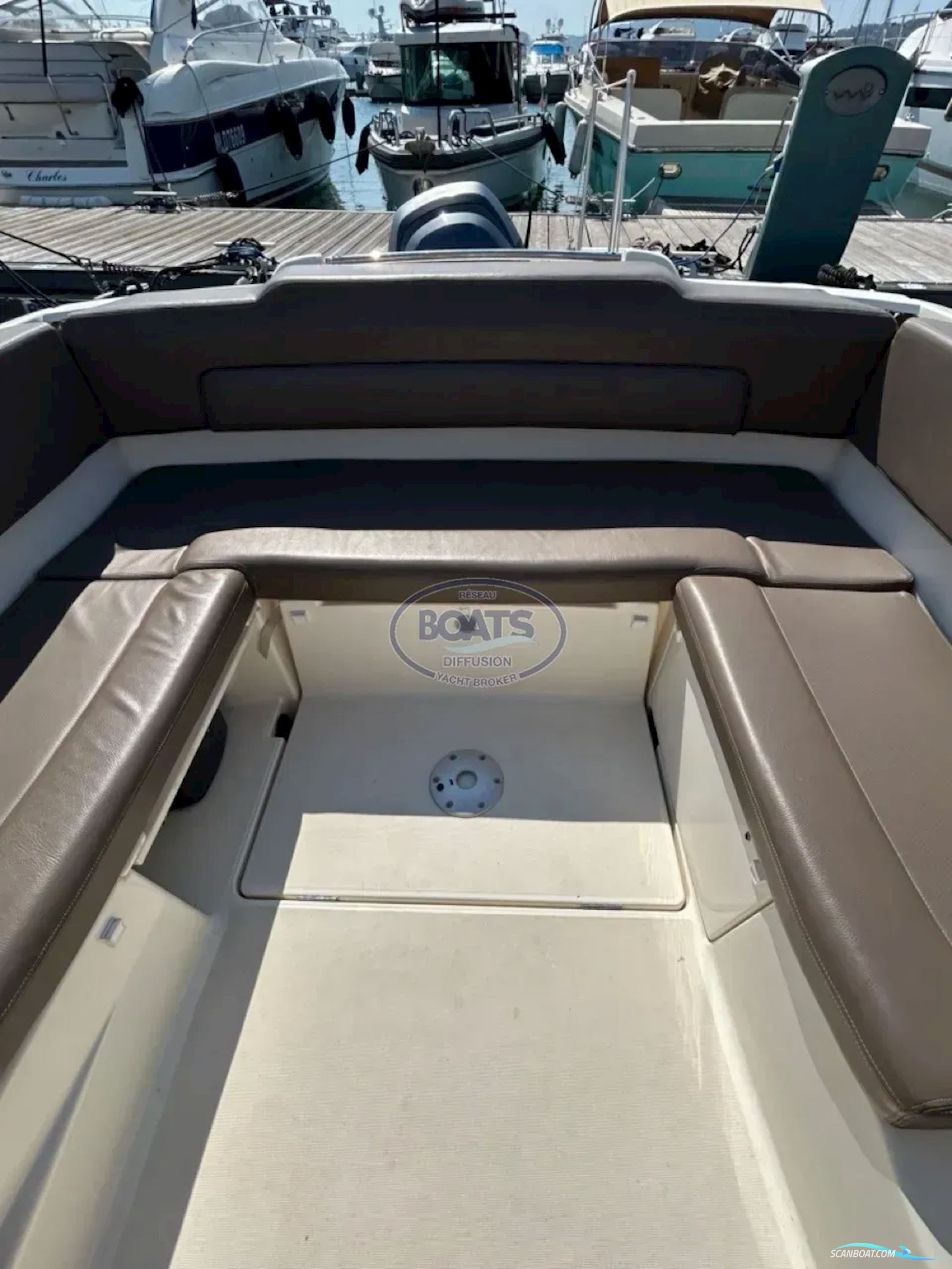 Jeanneau Cap Camarat 635