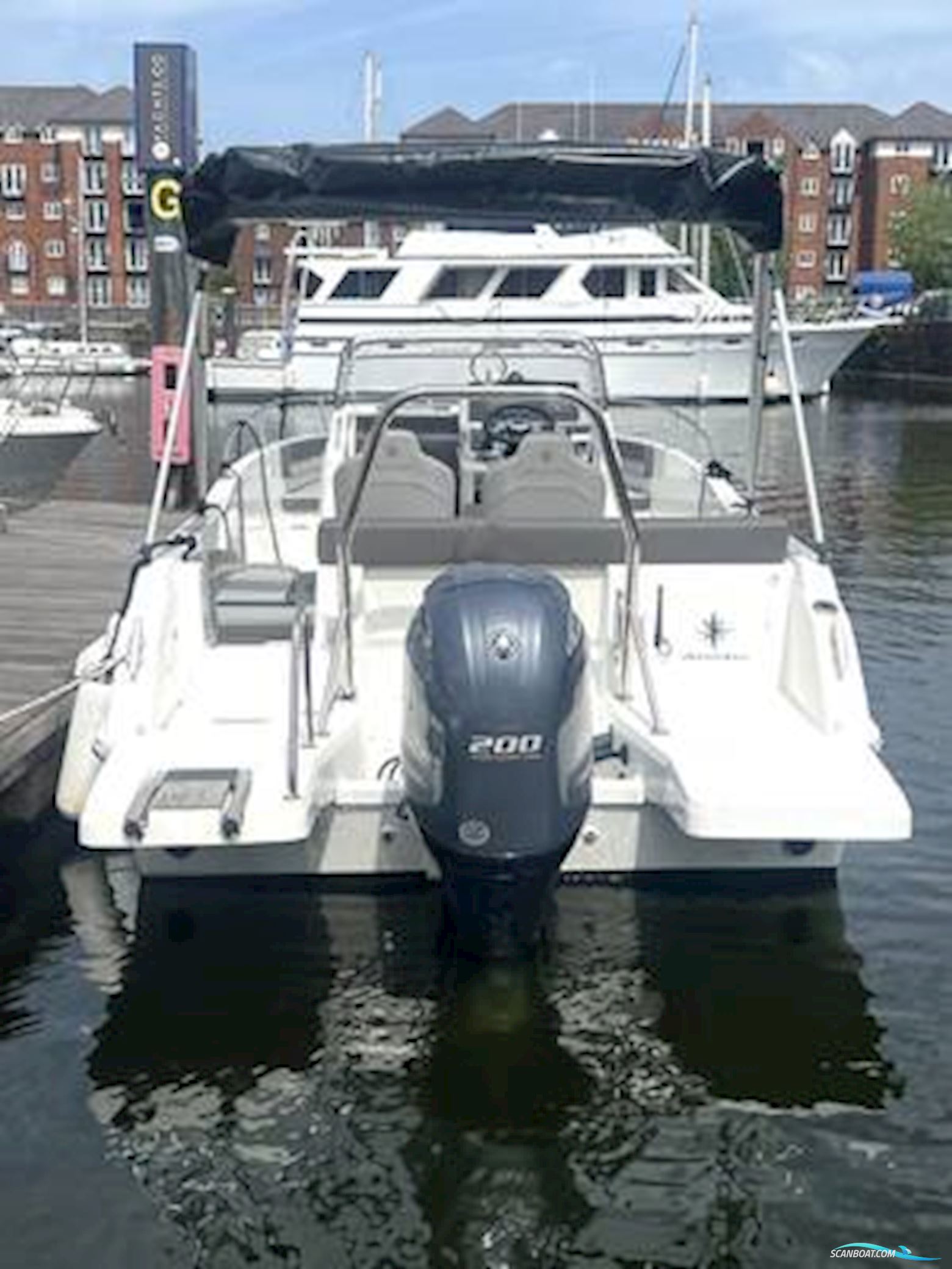 Jeanneau Cap Camarat 6.5 CC S3