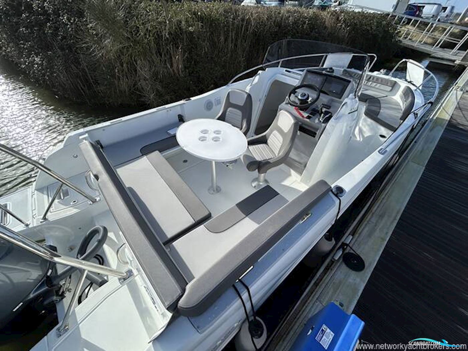 Jeanneau Cap Camarat 6.5 CC