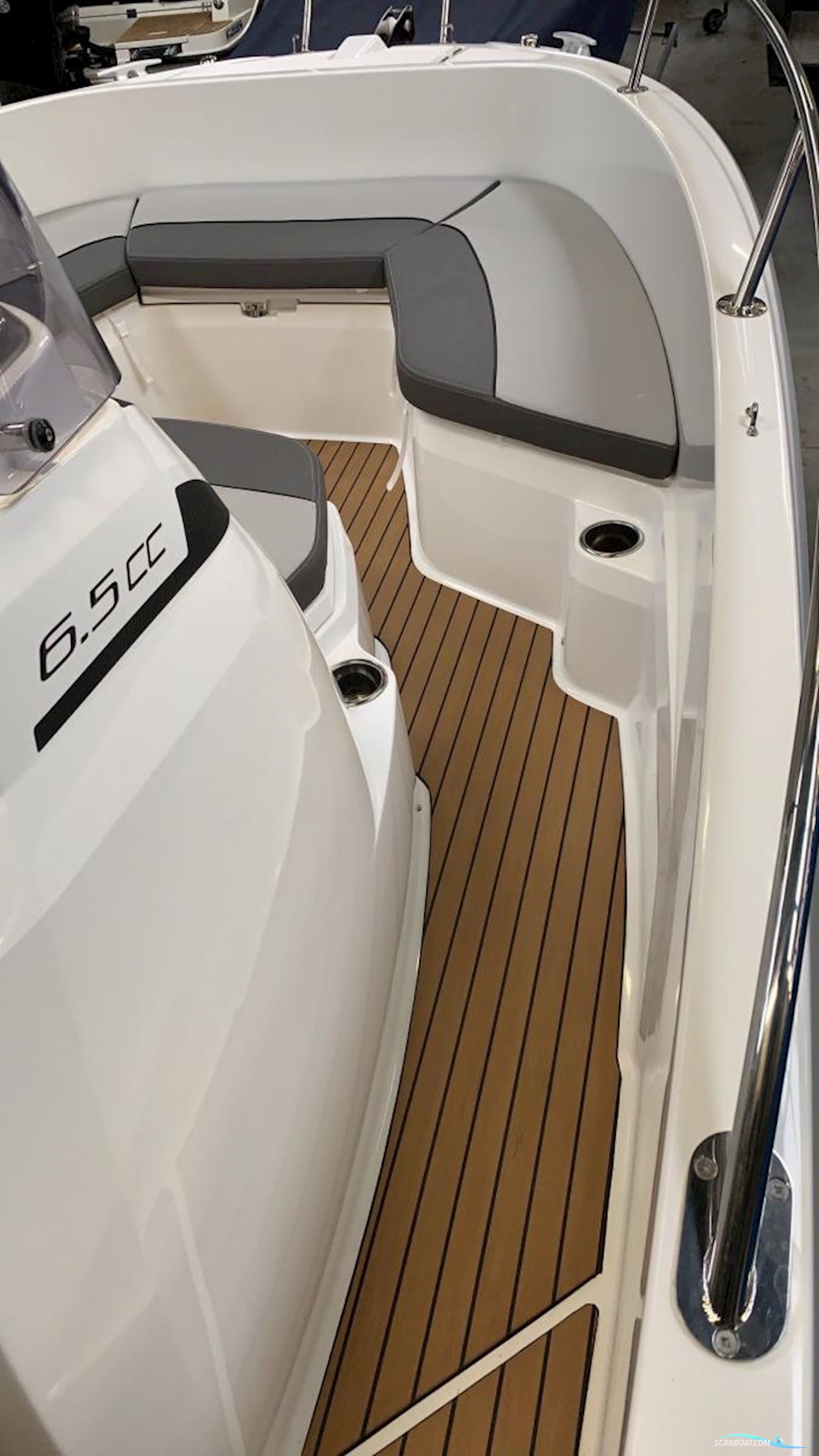 Jeanneau Cap Camarat 6.5 CC