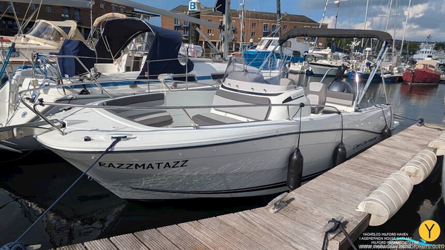 Jeanneau Cap Camarat 6.5 CC Serie 3