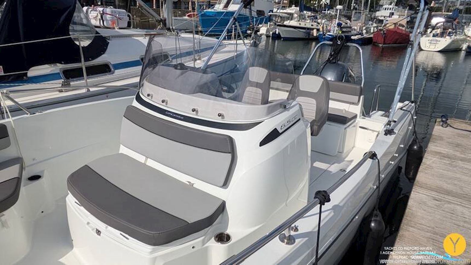Jeanneau Cap Camarat 6.5 CC Serie 3