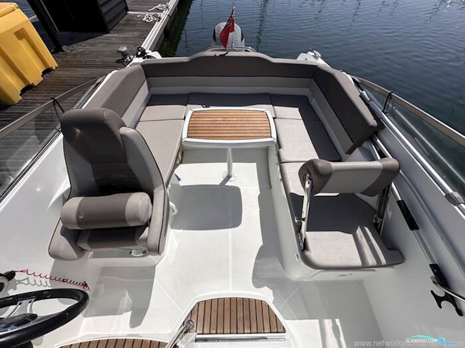 Jeanneau Cap Camarat 6.5 DC