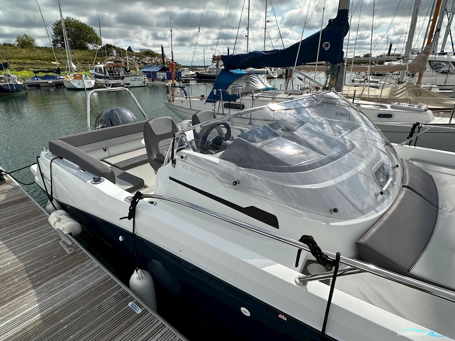 Jeanneau Cap Camarat 6.5 WA