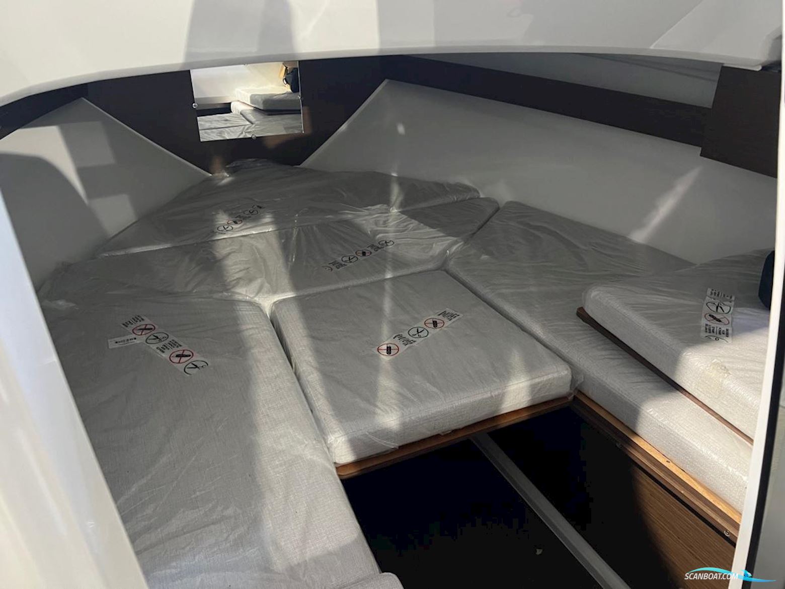 Jeanneau Cap Camarat 6.5 Walk Around