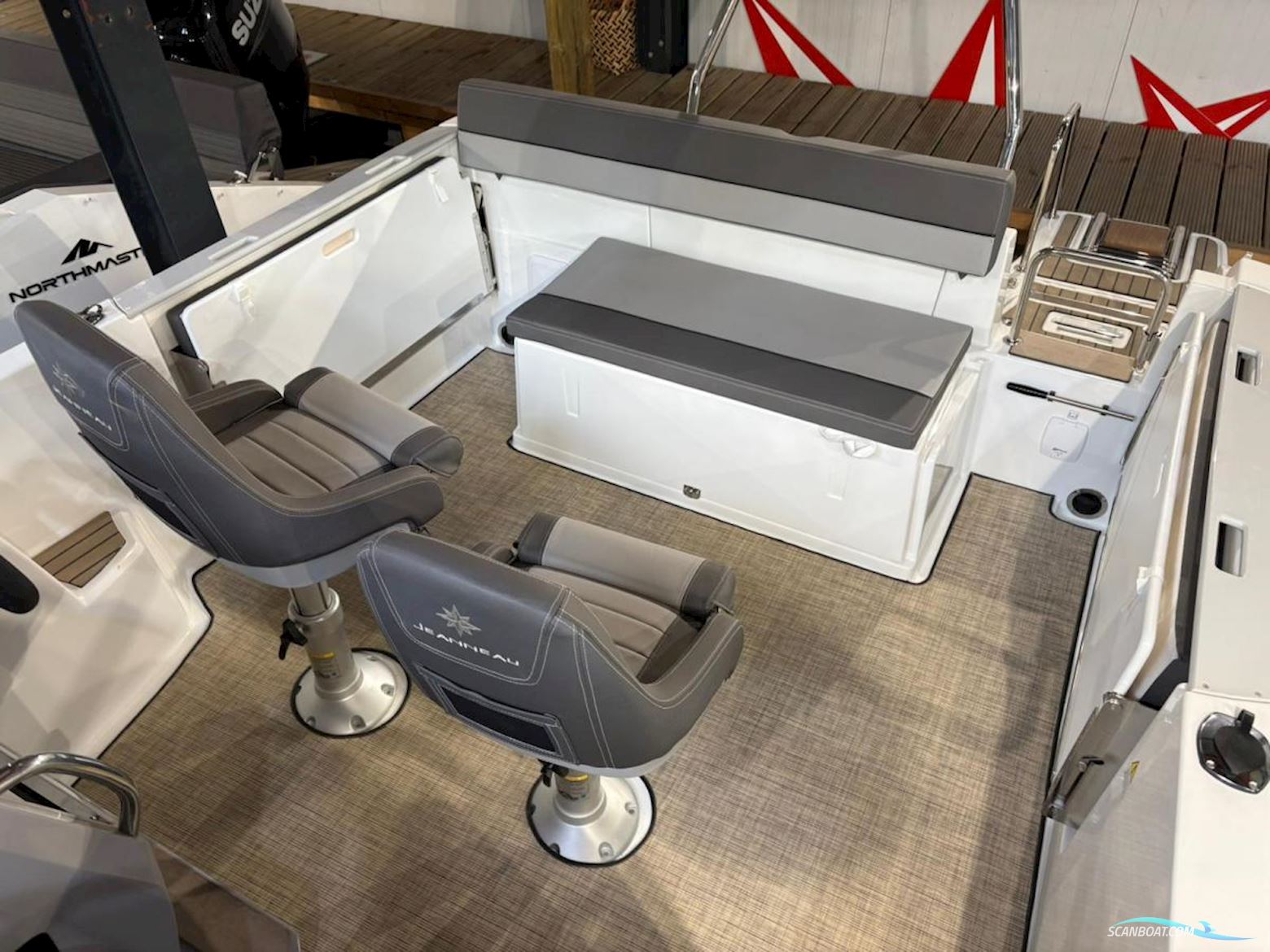 Jeanneau Cap Camarat 6.5 Walk around