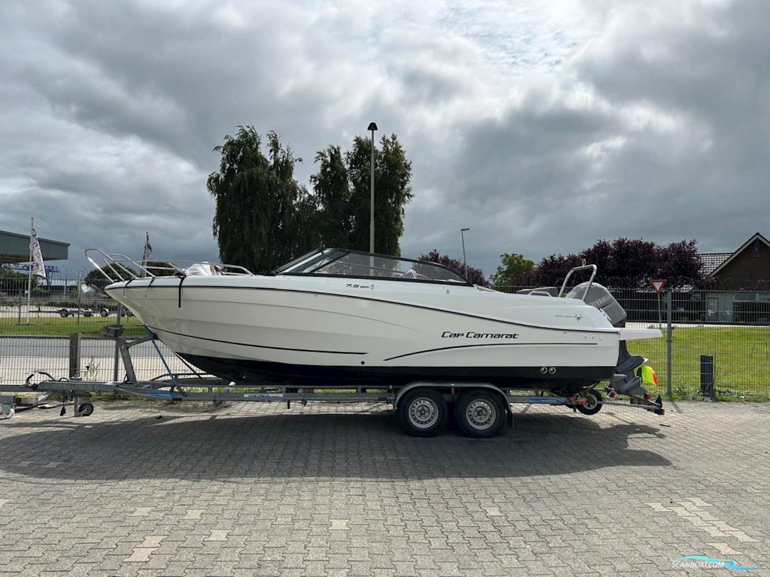 Jeanneau Cap Camarat 7.5 bowrider