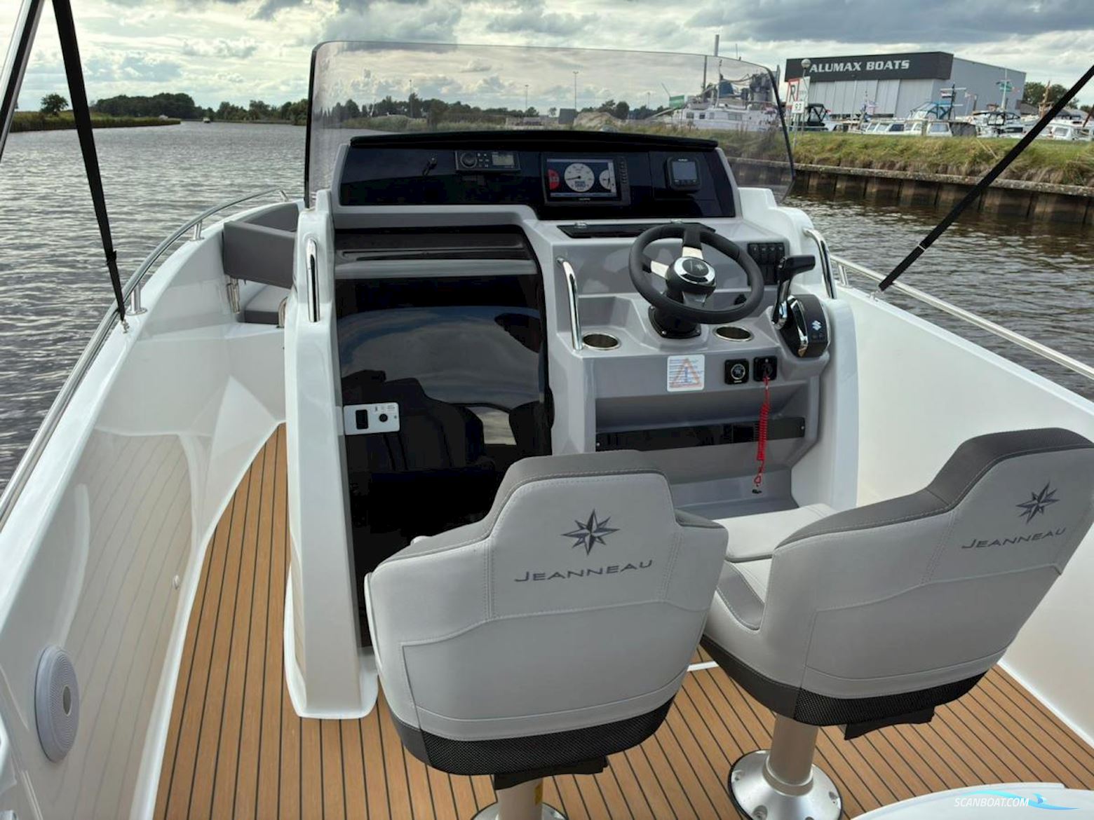 Jeanneau Cap Camarat 7.5 CC Serie 3