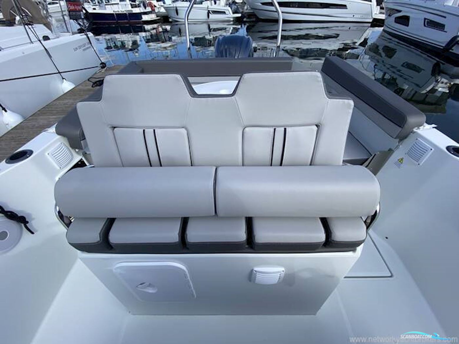 Jeanneau Cap Camarat 7.5 CC Series 3