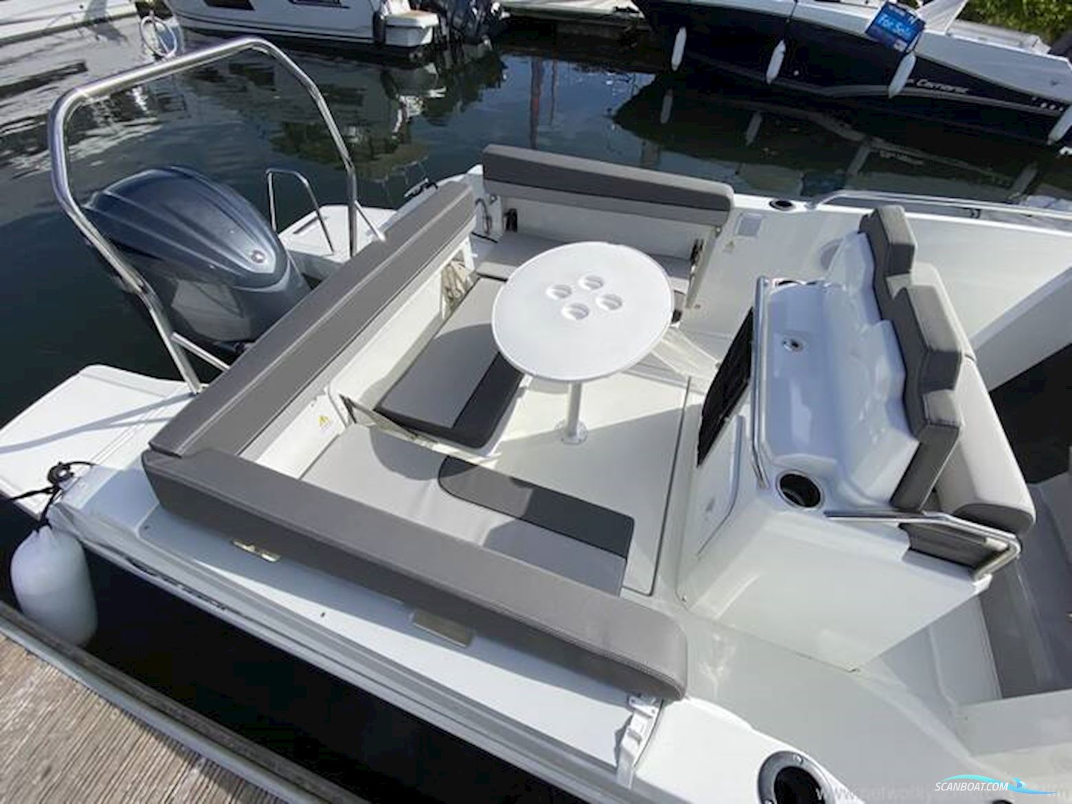 Jeanneau Cap Camarat 7.5 CC Series 3