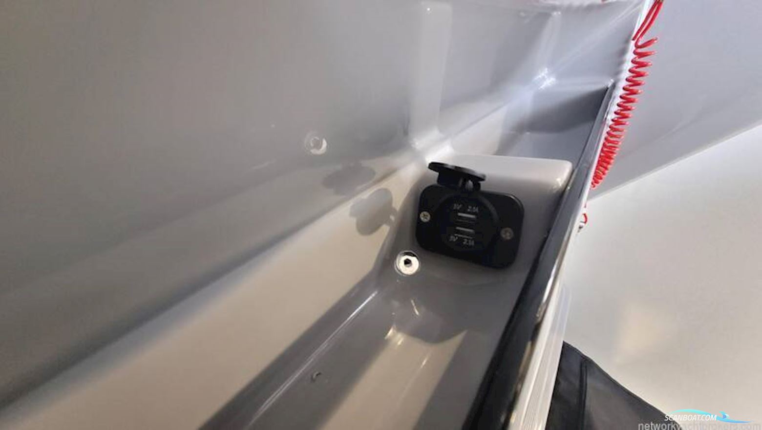Jeanneau Cap Camarat 7.5 WA s3