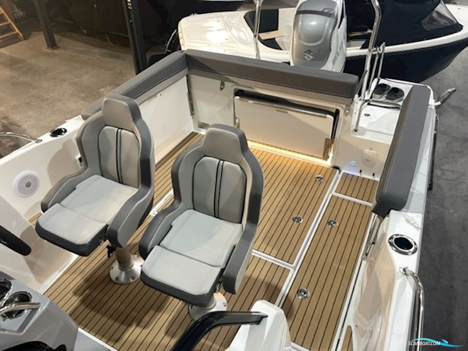 Jeanneau Cap Camarat 7.5 WA Serie-3