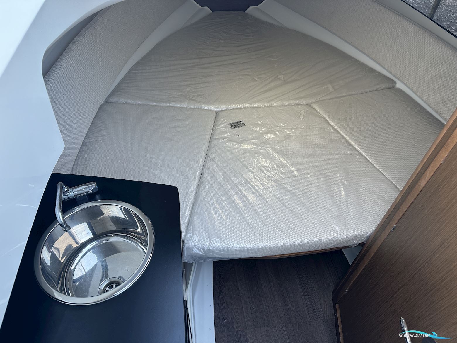 Jeanneau Cap Camarat 7.5 WA Series II