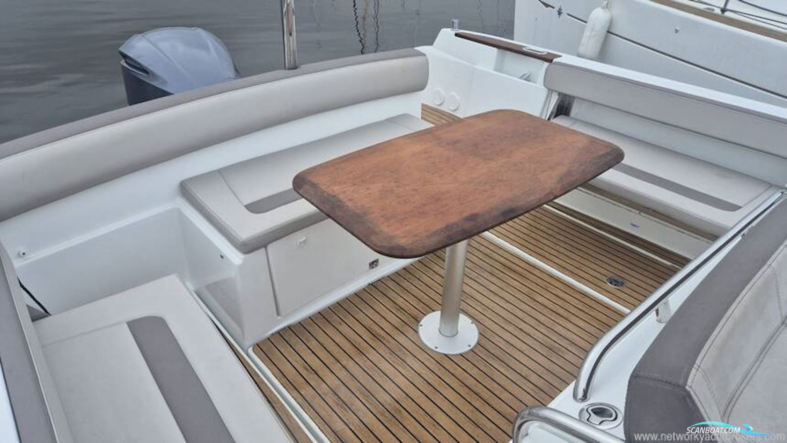 Jeanneau Cap Camarat 8.5 CC