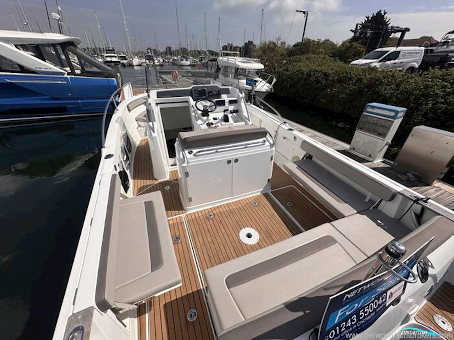 Jeanneau Cap Camarat 8.5 CC