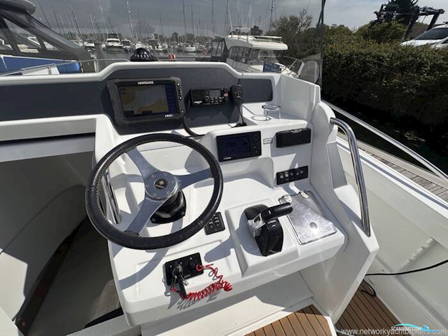 Jeanneau Cap Camarat 8.5 CC