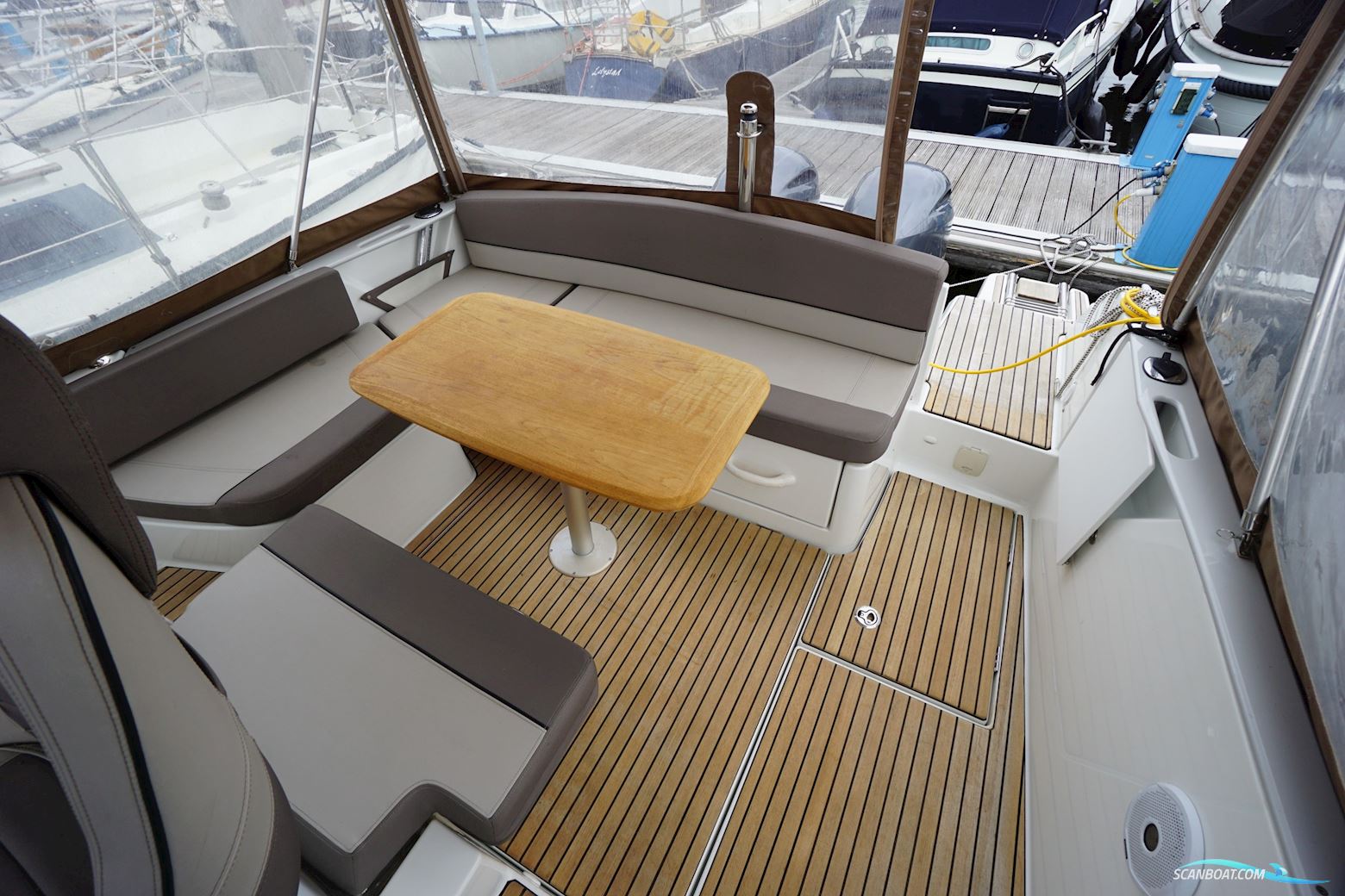 Jeanneau Cap Camarat 8.5 WA